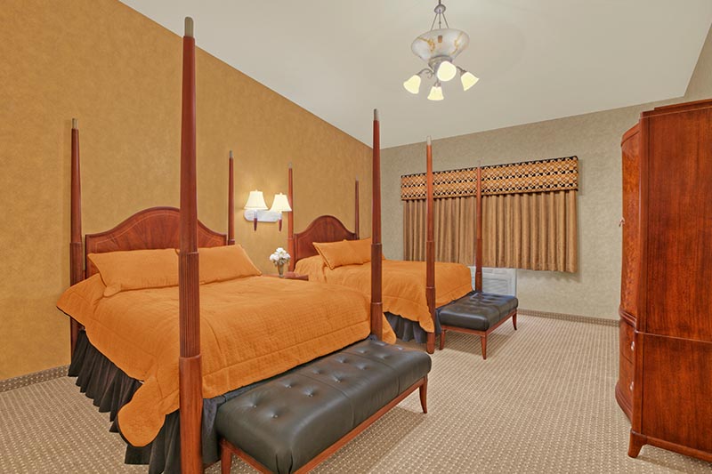 Queen Executive Suite two beds